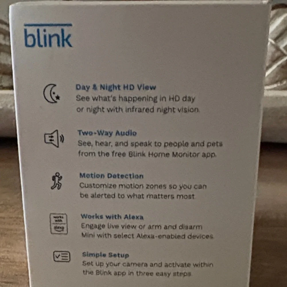 NIB Blink Mini Indoor Plug-In HD Smart Security Camera - Black